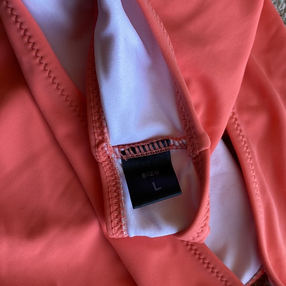 * PRICE FIRM * NWOT Womens Low Rise Bikini Bottom in Pink - Picture 3 of 3